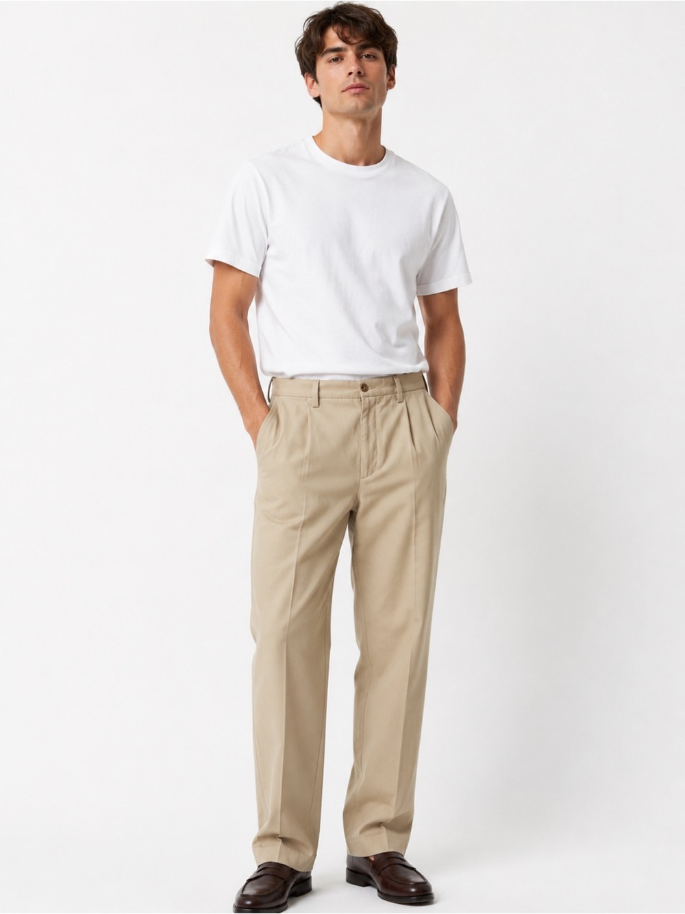 Eddie Bauer Men's Pleated Chinos in Khaki Tan